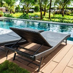 Ghế Nằm Hồ Bơi Mây Nhựa Faro