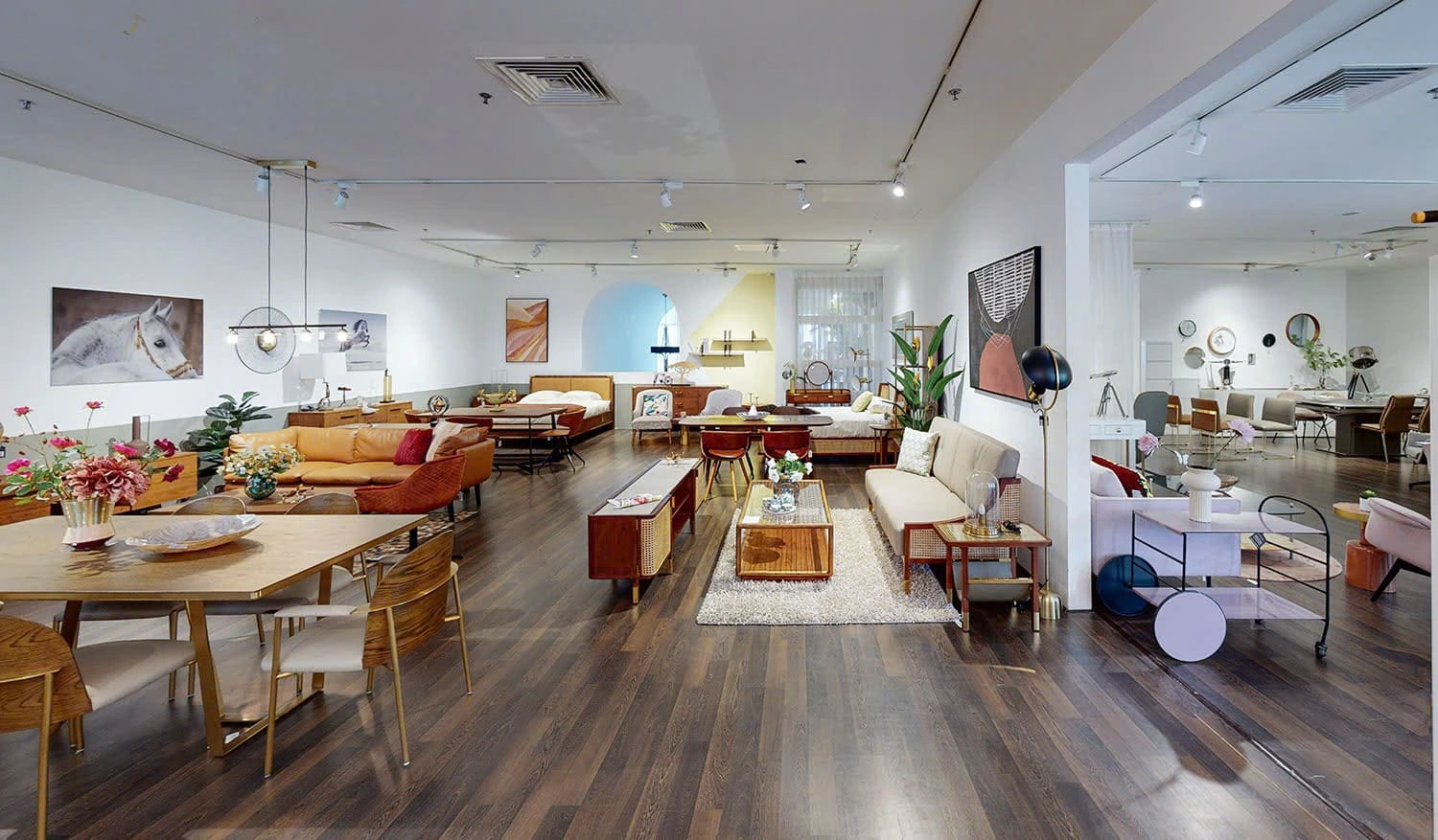 Top 5 Showroom Nội Thất Uy Tín, Đẹp Và Đáng Tham Quan Nhất Tại TP.HCM Năm 2025 1 Showroom nội thất Nhà Xinh