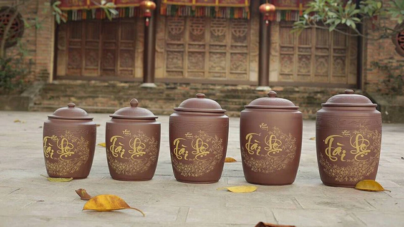 Hủ đựng gạo phong thủy mang tài lộc về cho mọi gia đình