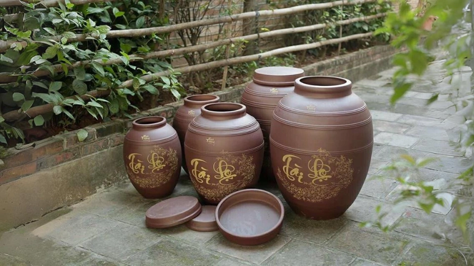 Hủ Đựng Gạo Phong Thủy – Giữ Gạo Ngon, Mang Tài Lộc Cho Gia Đình 13 Hủ đựng gạo phong thủy