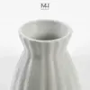 Bình hoa gốm sứ Felizia trang trí decor hoa văn sọc Made4Home - Kích thước 21x15cm