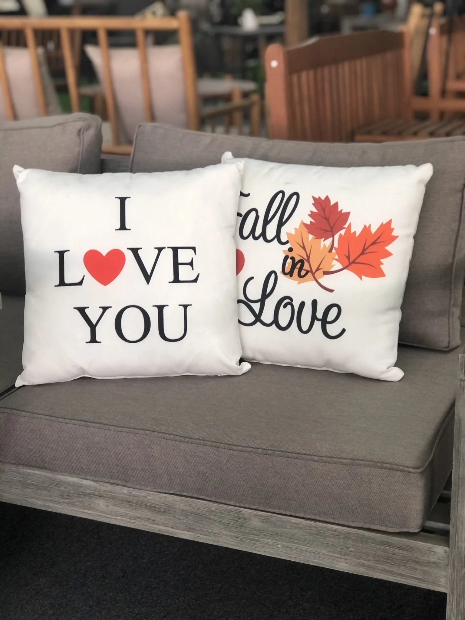 Top Mẫu Vỏ Gối Trang Trí Đẹp Cho Sofa Và Phòng Ngủ 7 Top Mẫu Vỏ Gối Trang Trí Đẹp Cho Sofa Và Phòng Ngủ