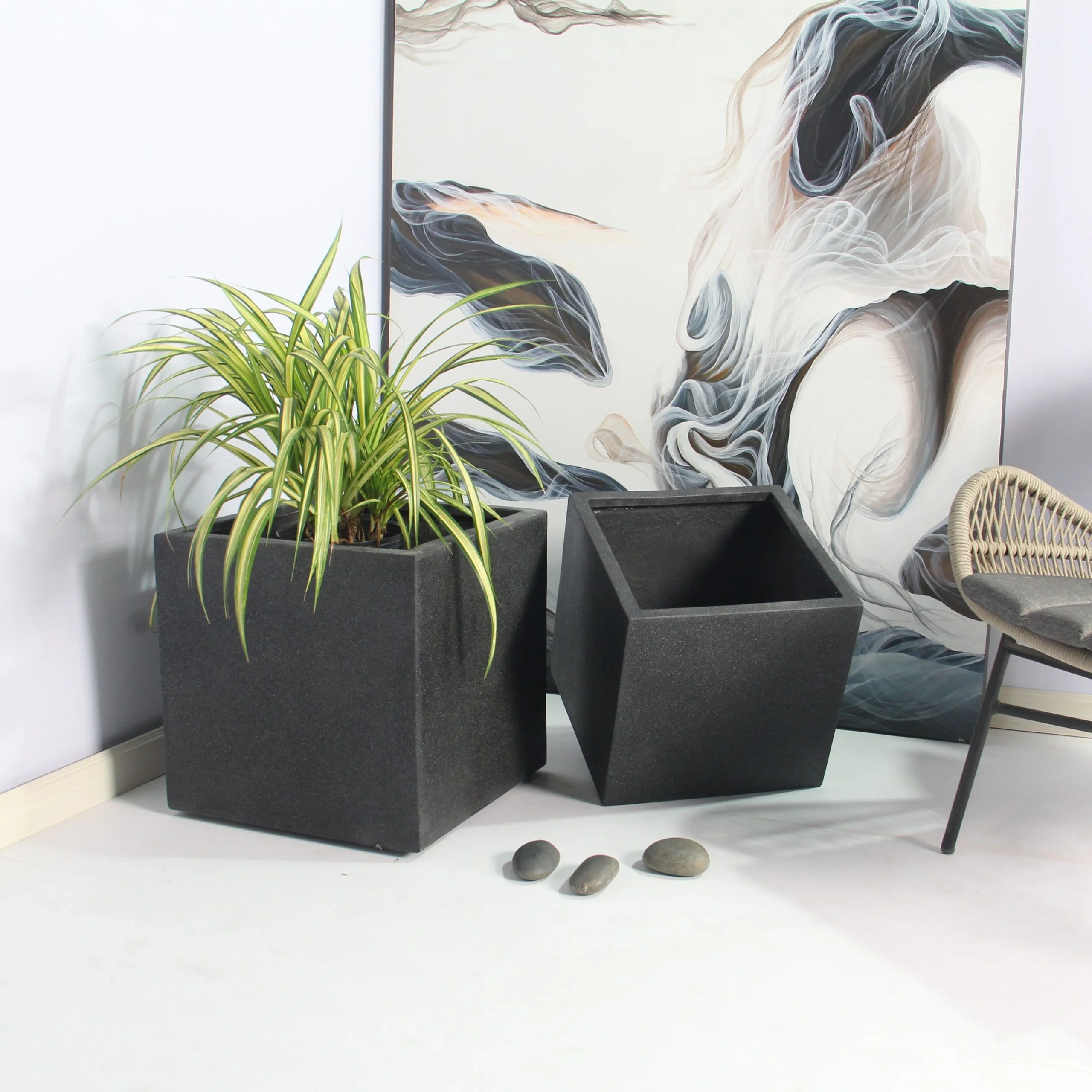 Rhine Square Poly Planter (Set Of 2) – Black 9 Rhine Square Poly Planter (Set Of 2) – Black - Ảnh 9