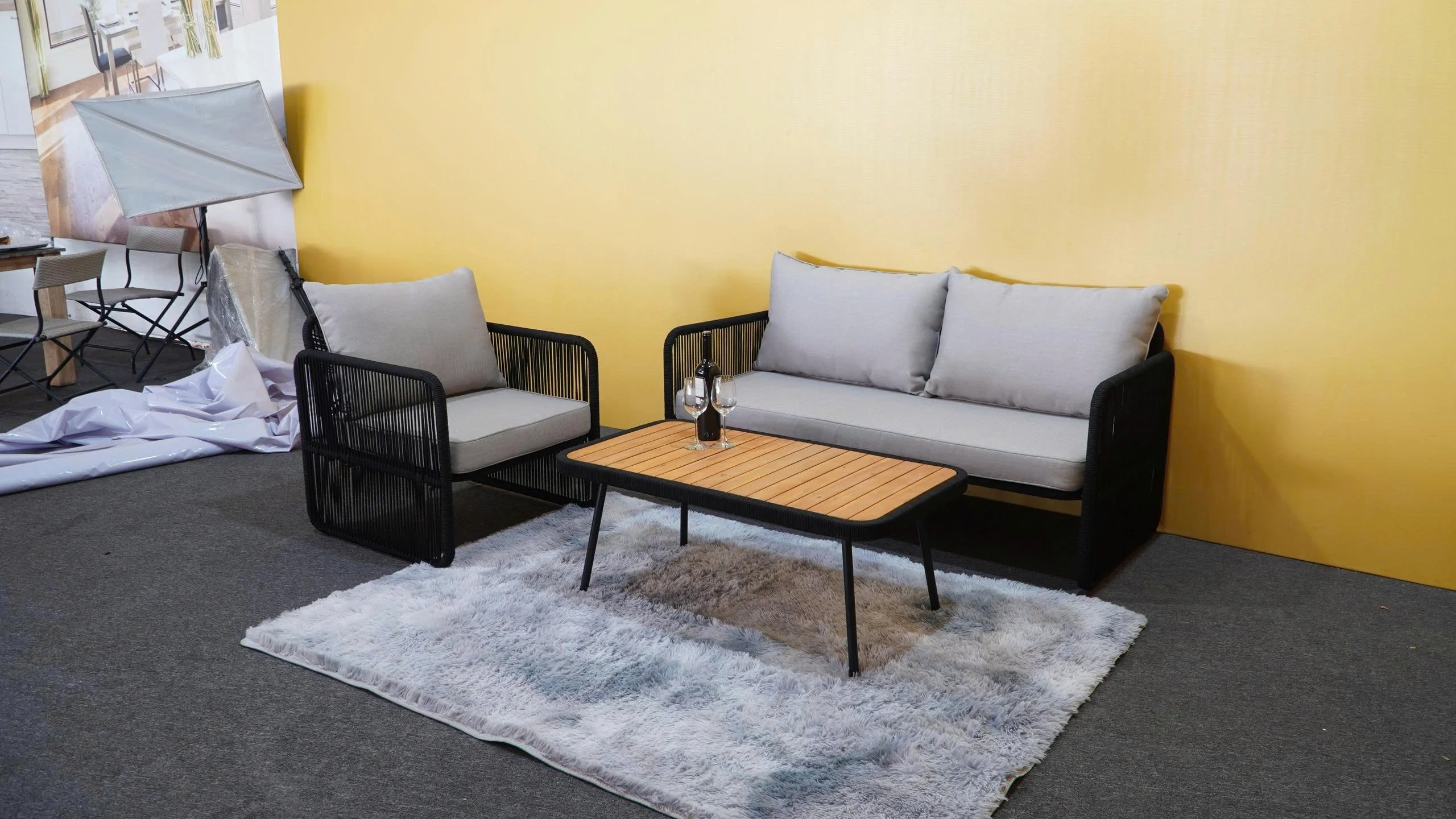 Bộ Sofa Ngoài Trời 4 Món Cao Cấp – Thiết Kế Hiện Đại Cho Sân Vườn & Ban Công 17 Bộ Sofa Ngoài Trời 4 Món Cao Cấp – Thiết Kế Hiện Đại Cho Sân Vườn & Ban Công - Ảnh 17