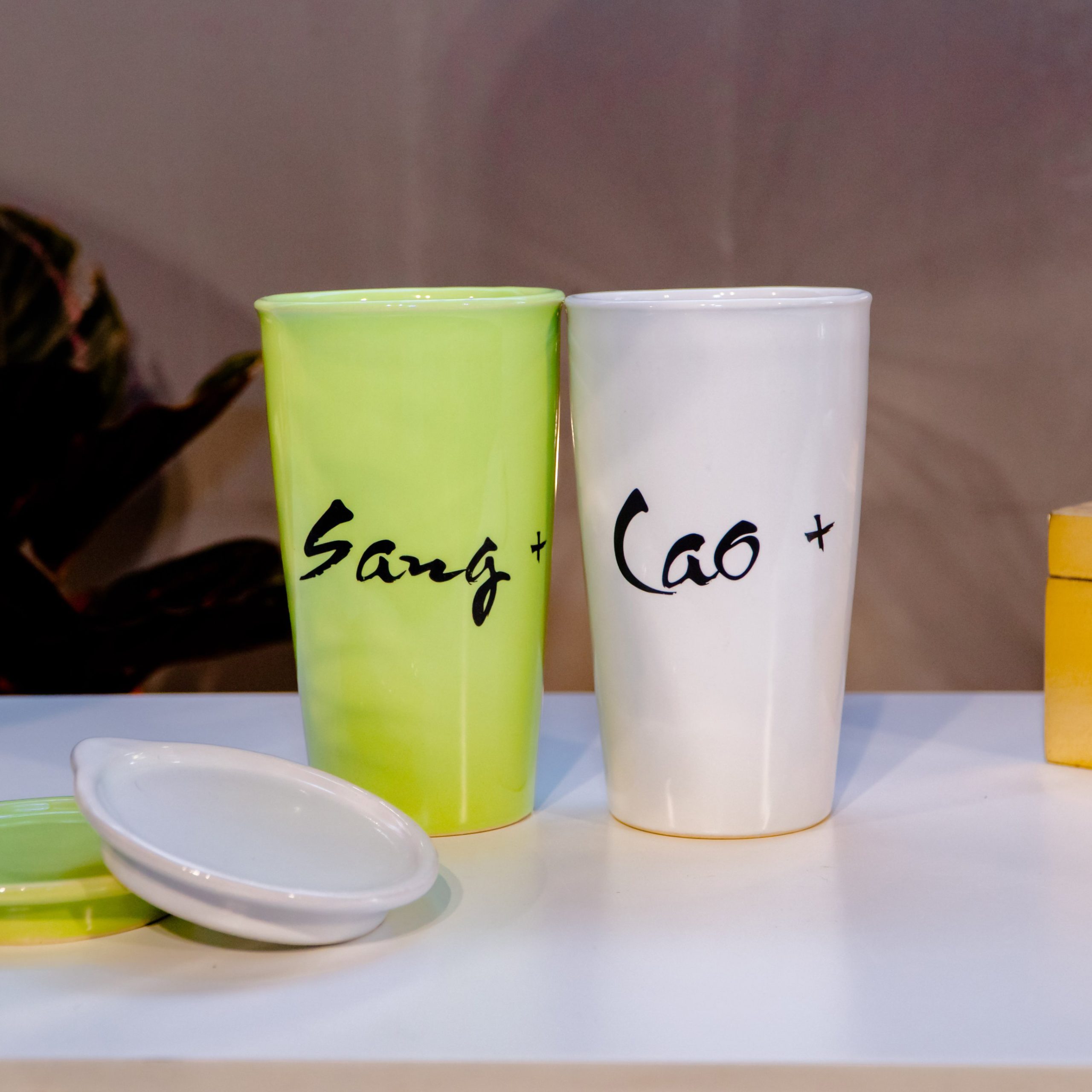 Ly sứ cao cấp Ceramic 450ml nắp sứ khắc tên