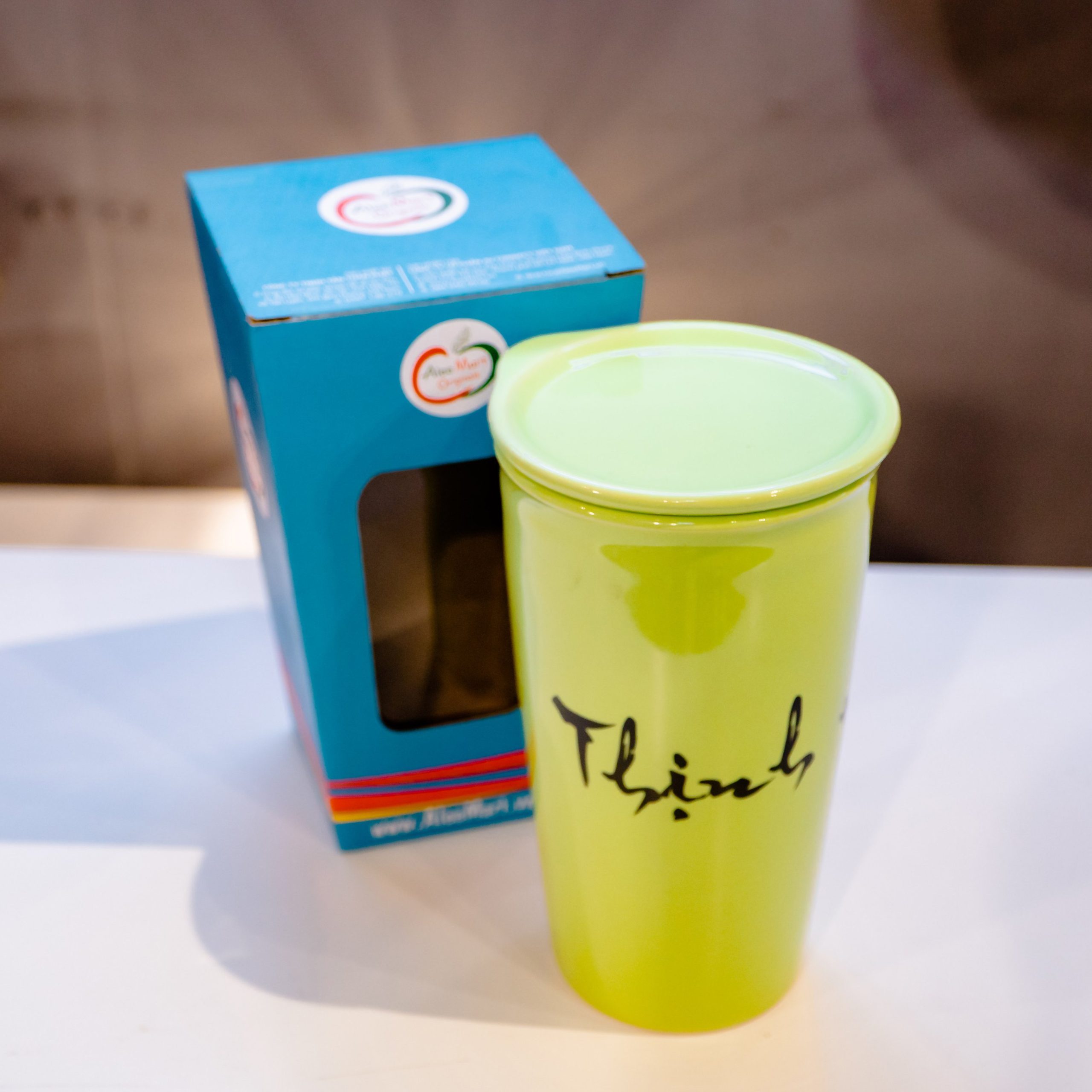 Ly sứ cao cấp Ceramic 450ml nắp sứ khắc tên