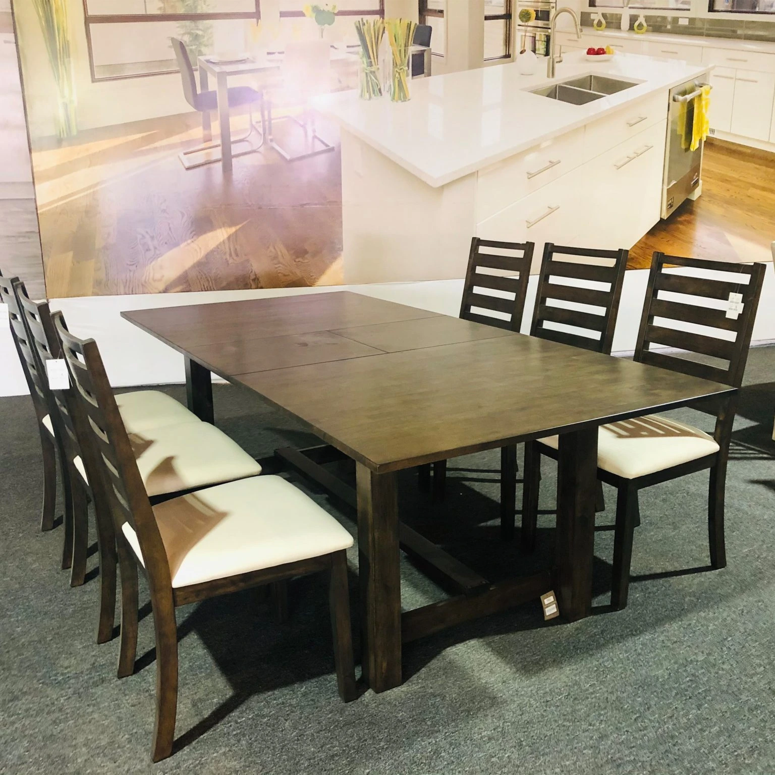 Bộ bàn ăn gỗ Brahn – Sự kết hợp hoàn hảo giữa cổ điển và hiện đại