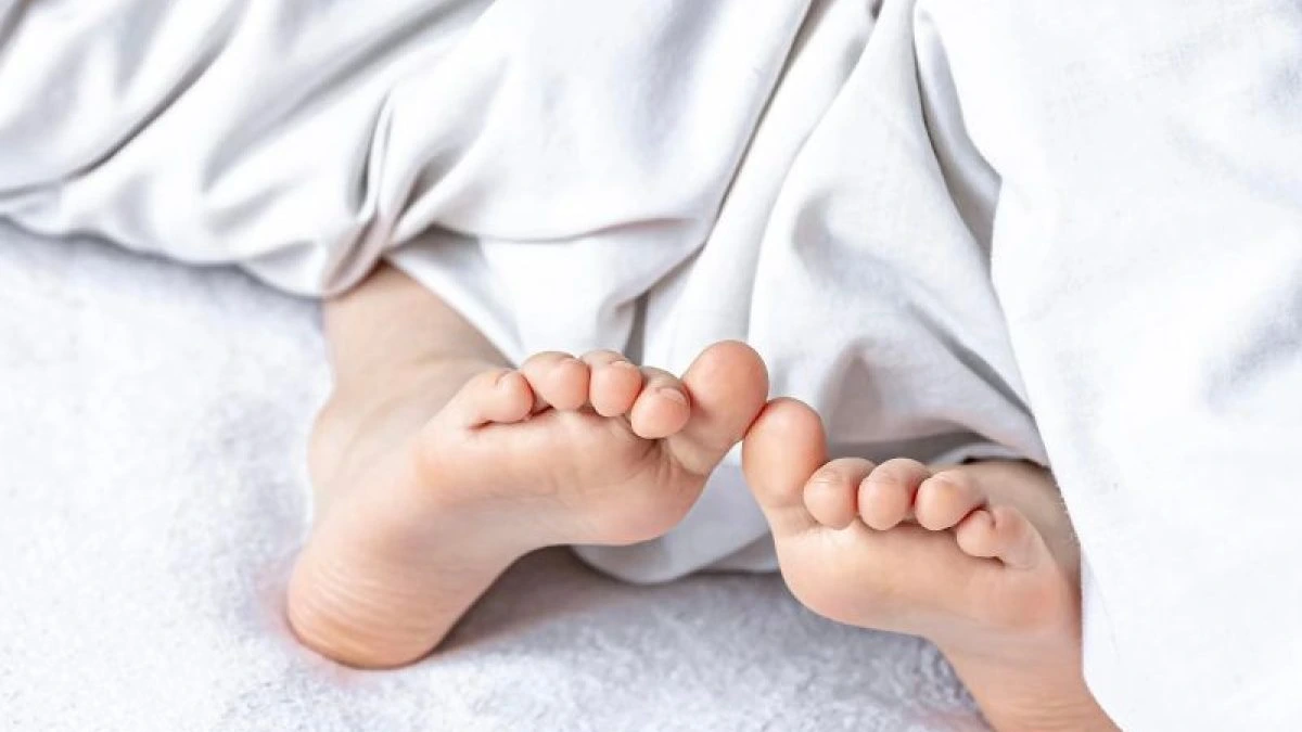 Tại sao ngủ không được quay đầu ra cửa? 