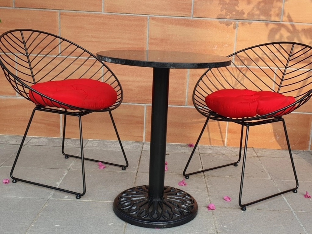 Ghế có niệm ngồi đẹp, thoải mái, tiện nghi