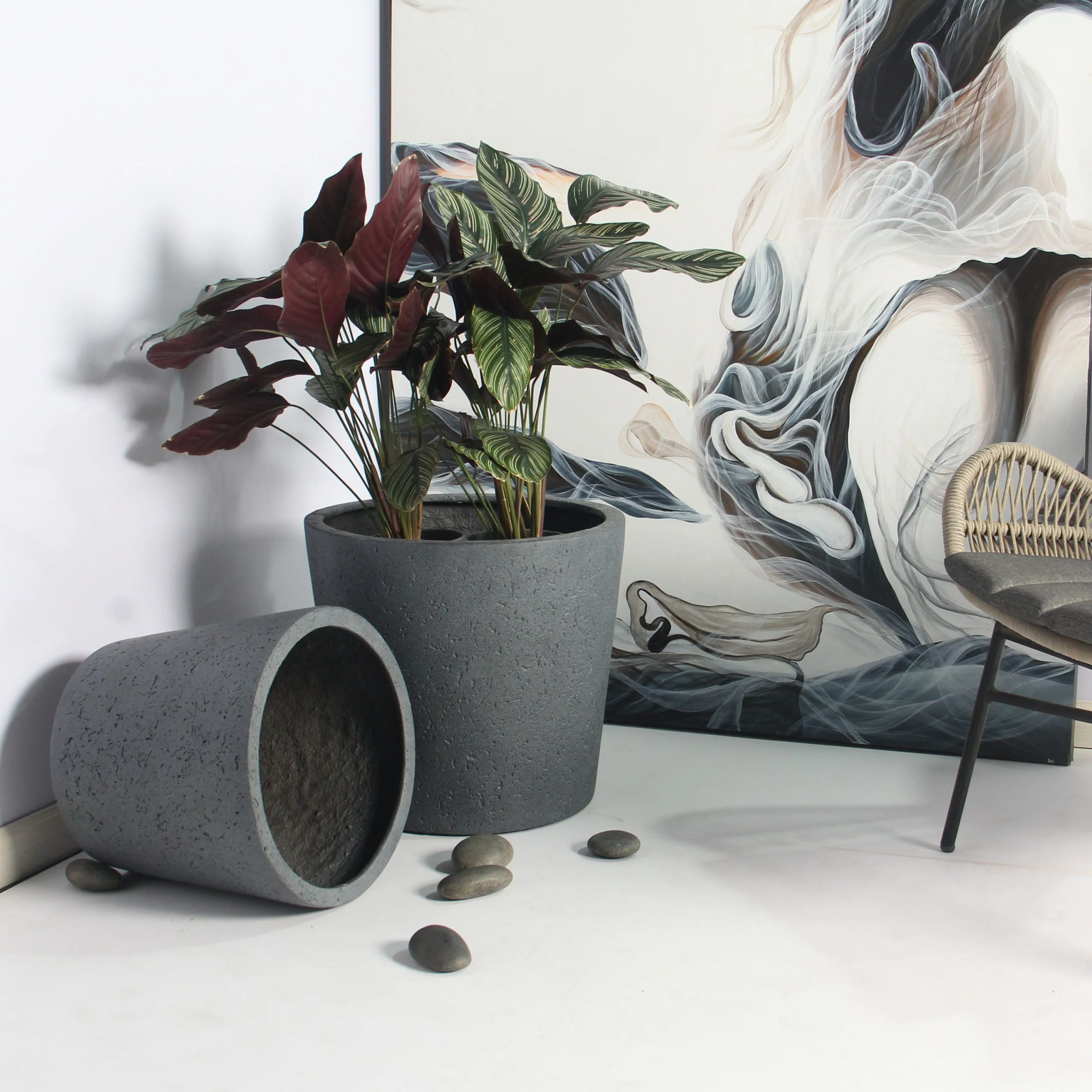 Rugen Cylindrical Round Poly Planter (Set Of 2) – Dark Grey 9 Rugen Cylindrical Round Poly Planter (Set Of 2) – Dark Grey